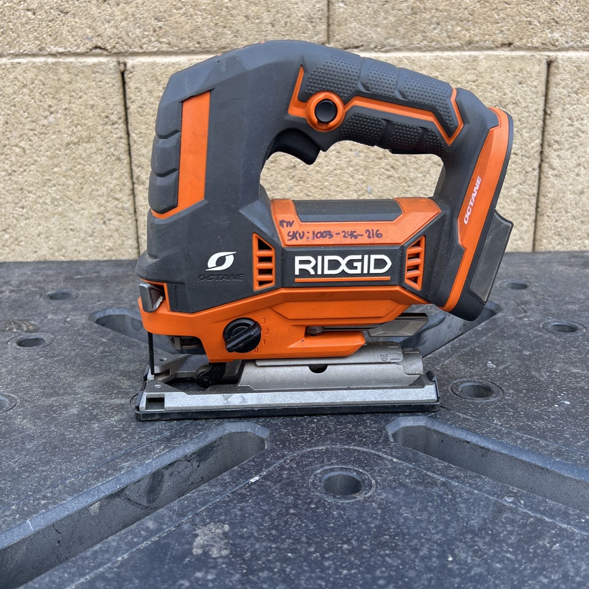 RIDGID 18V OCTANE Brushless Cordless Jig Saw (Tool Only)