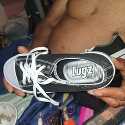 Lugz Black&white size 7 us