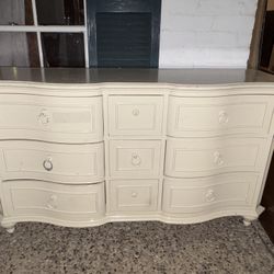 Room Furniture 