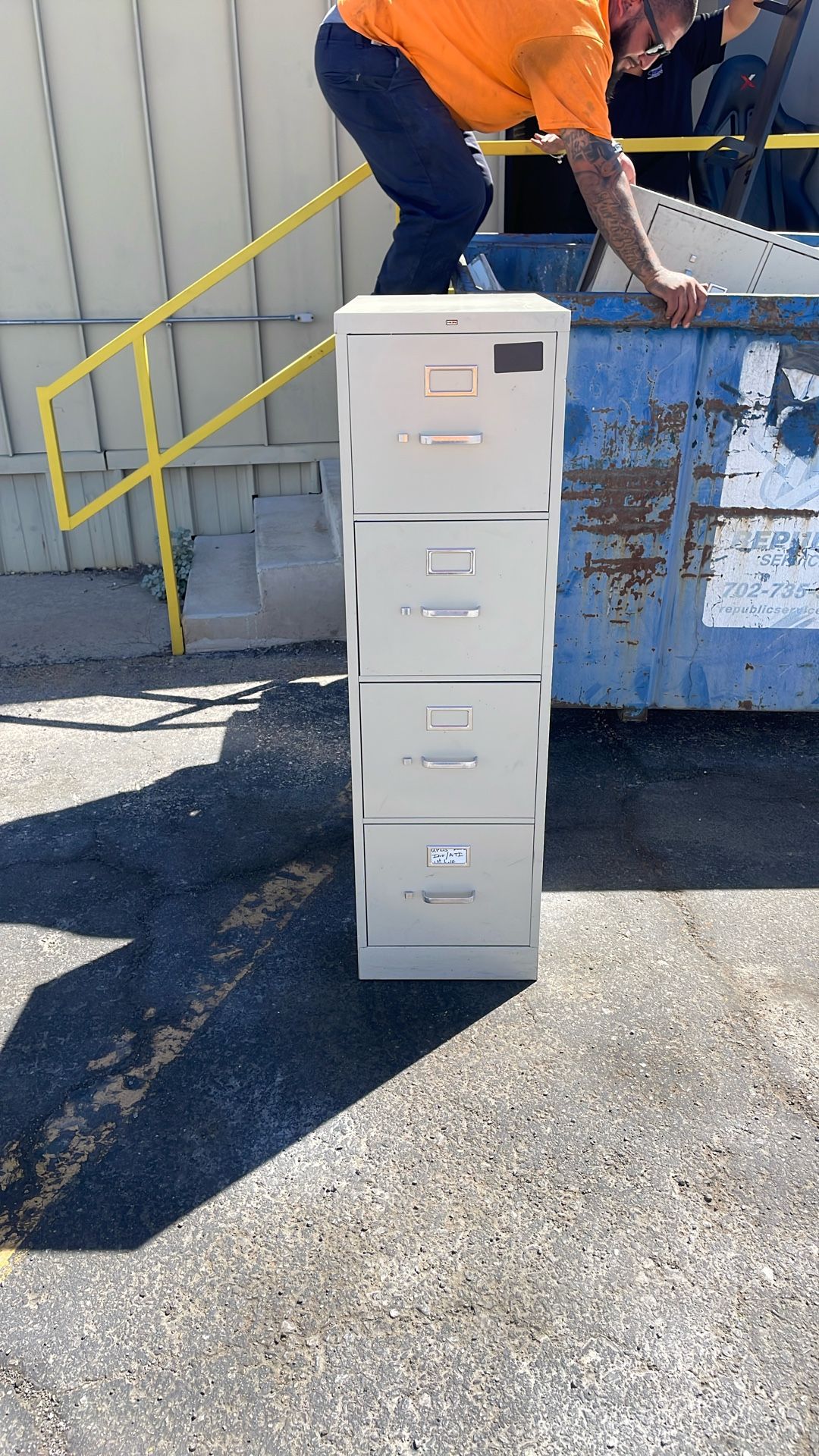 Filing Cabinet 