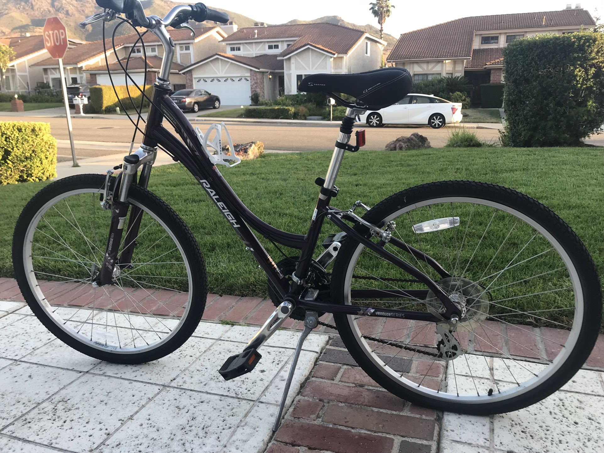 Mountain Bike 16 Frame Womens Bike Cycling Women's 16 Inch