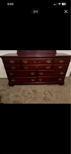 Solid dresser with mirror