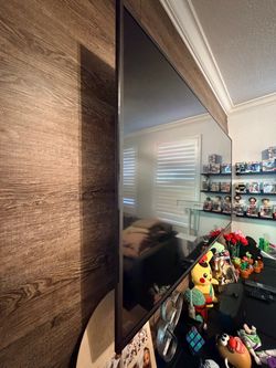 70” TV
