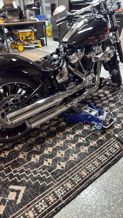 Harley Softail M8 Stock Exhaust 