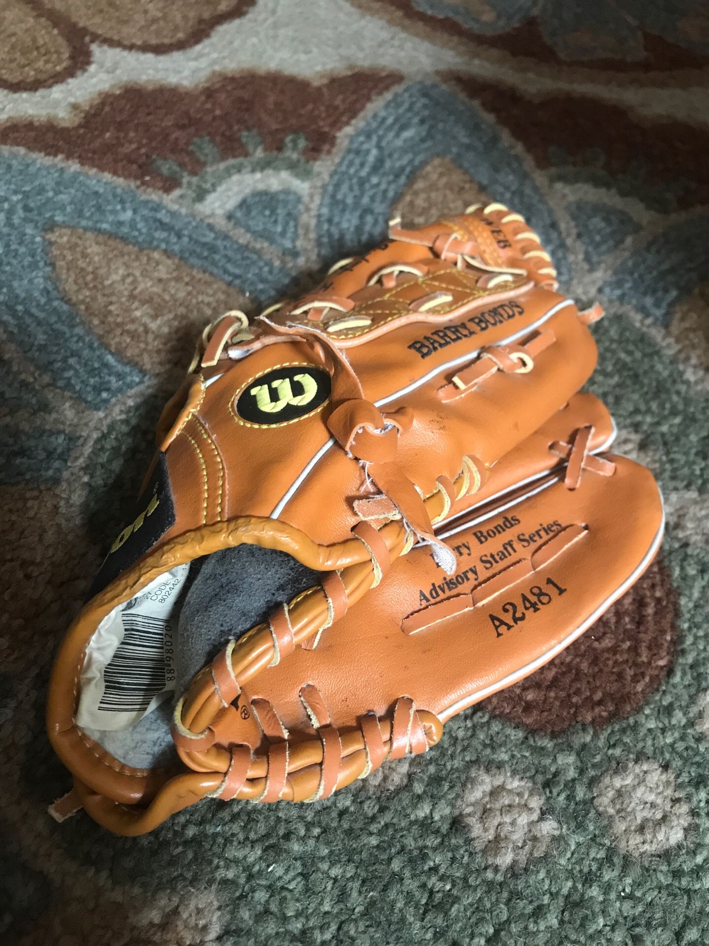 Baseball/ softball glove - Kids