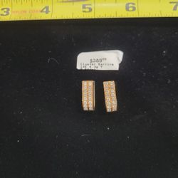 14k Gold And Diamond Earrings 4.3g