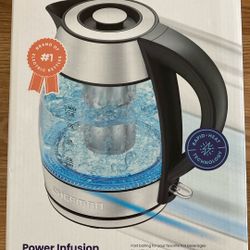 Chefman Boils Faster 1.8 L Tea Infused Glass Kettle