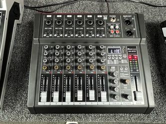 Dj equipment