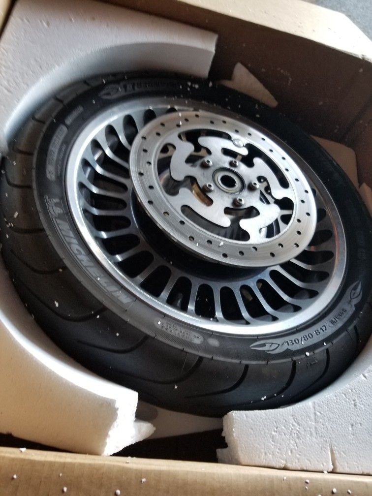 Harley Bagger Front Wheel With Tire and Rotors