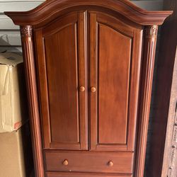  Beautiful Cache Mahogany Armoire - Amazing Condition- ONLY $30
