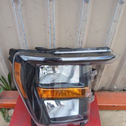 2021-2023 Ford F-150 Headlight Passenger Side Used Oem