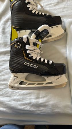Bauer s27 Supreme Hockey Skates