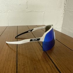 Oakley Sutro
