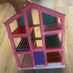 Doll House 