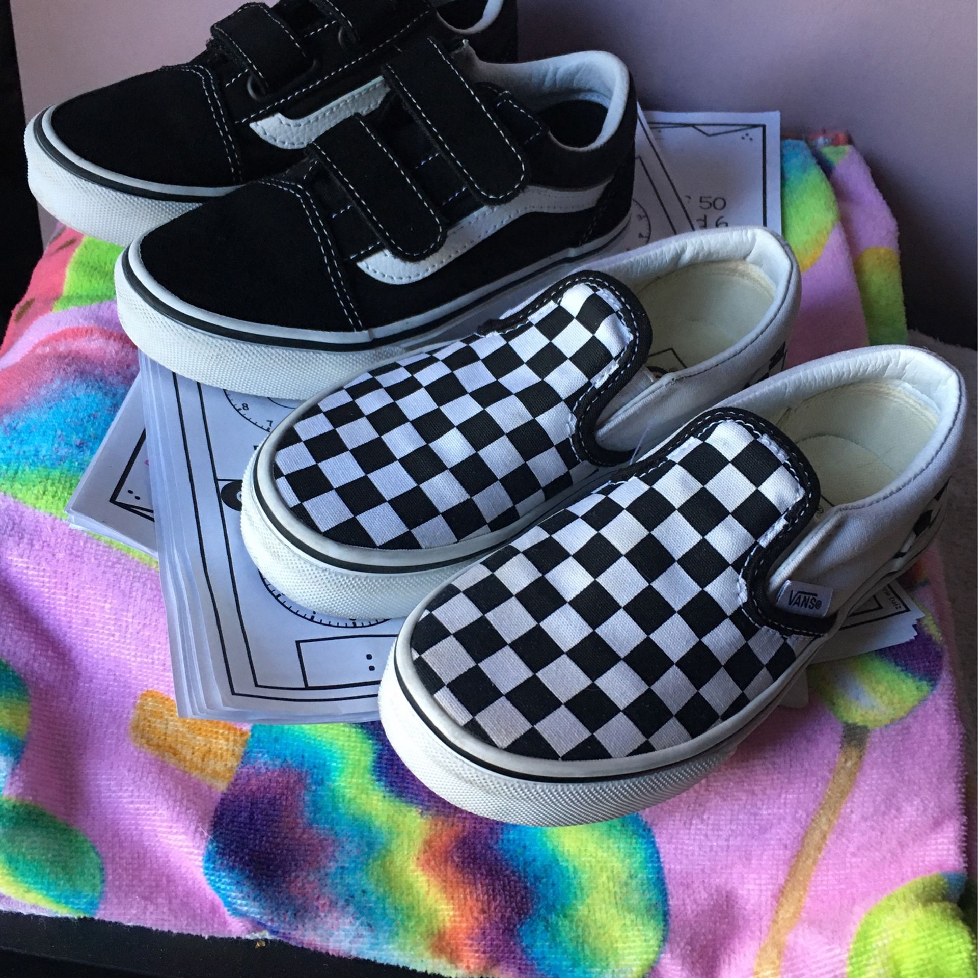 KID VANS SIZE 12