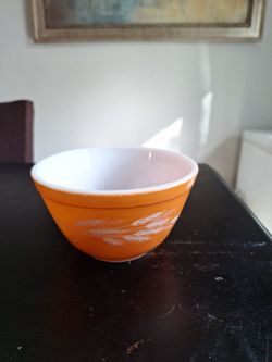 Pyrex autumn harvest