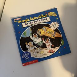 The Magic School Bus Hello Out There  A Sticker Book About the Solar 