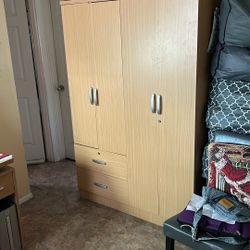 Wardrobe 