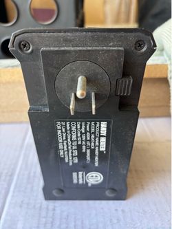 Handy Heater Plug-in Personal Space Heater - Works Great
