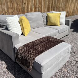 Sectional Couch 