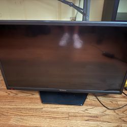 Small Television  (HDMI)