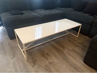 STRUT RECTANGULAR COFFEE TABLE