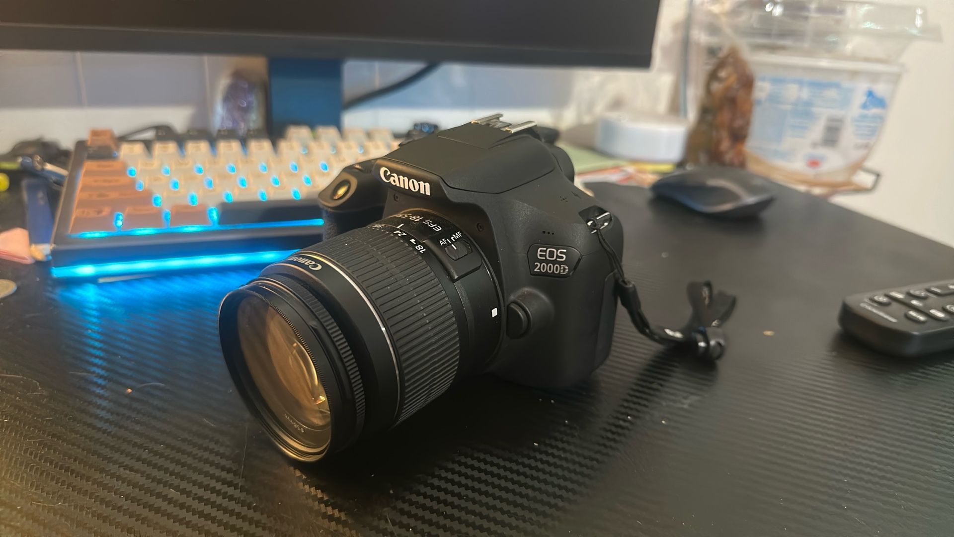 Cannon Eos 2000d/rebel T7 Excellent Condition