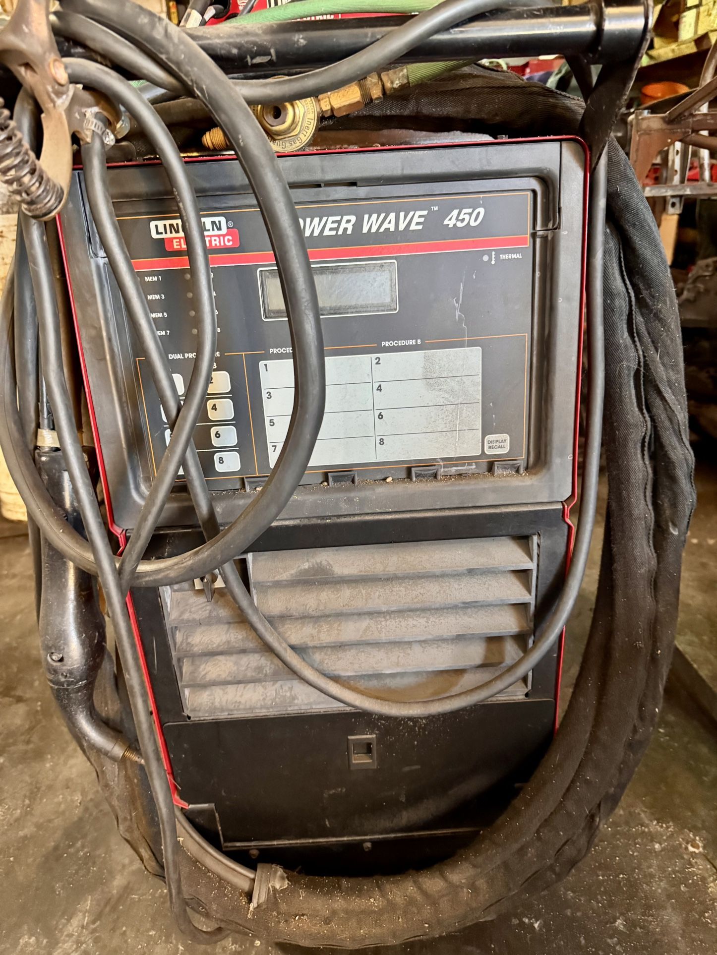 Welder Lincoln Electric Power Wave 450