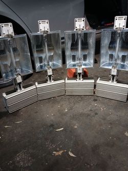HID Grow Light Fixtures with Reflectors – Lot of 5