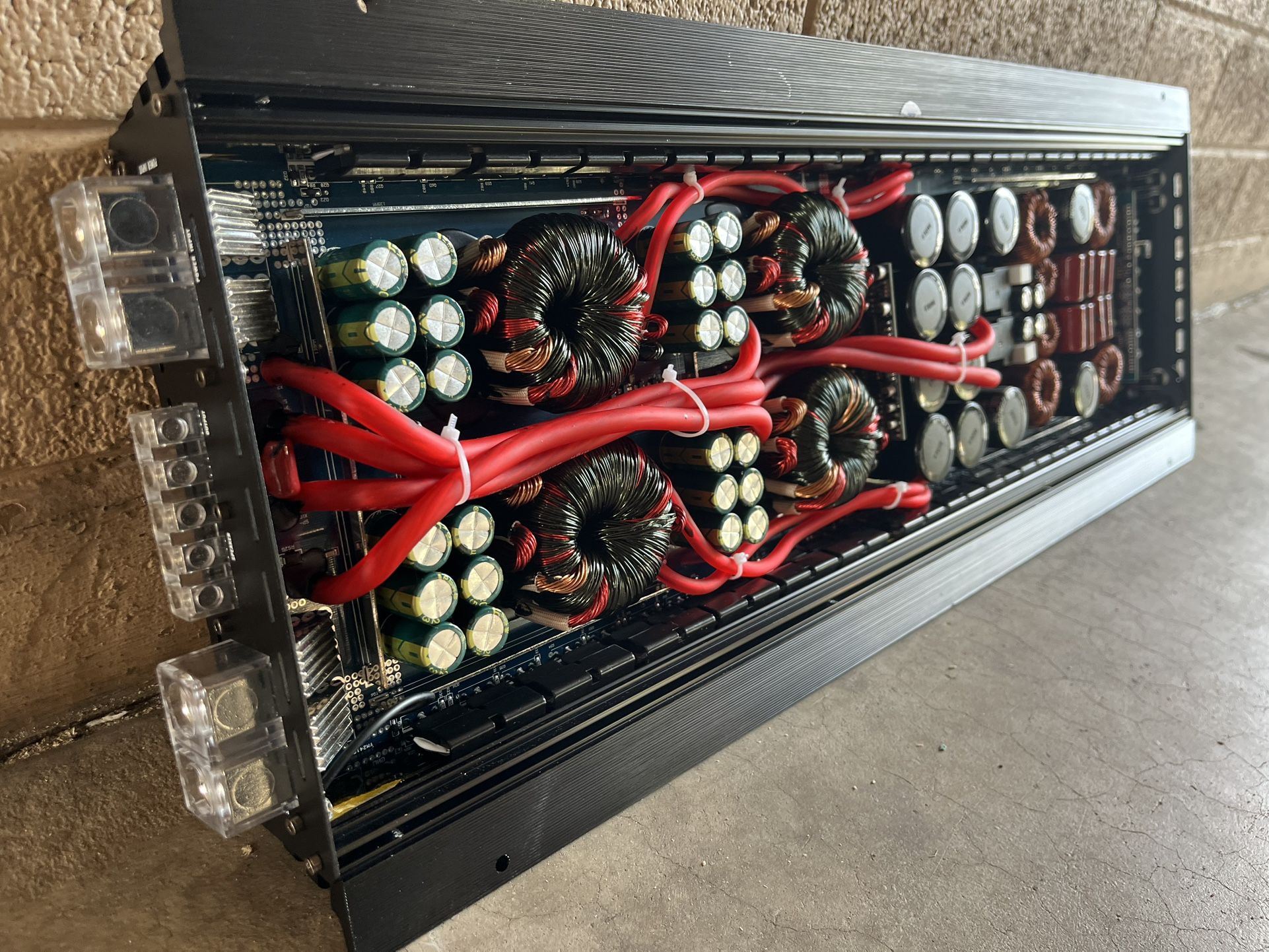 Mrmusicman THE DREAM 10.0 Korean 15v Amplifier - $1200