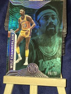 BASKETBALL HITS,#'D,BLACK PARALLELS,HOT ROOKIES,AUTOS.  ALL PRICES ARE NEGOTIABLE