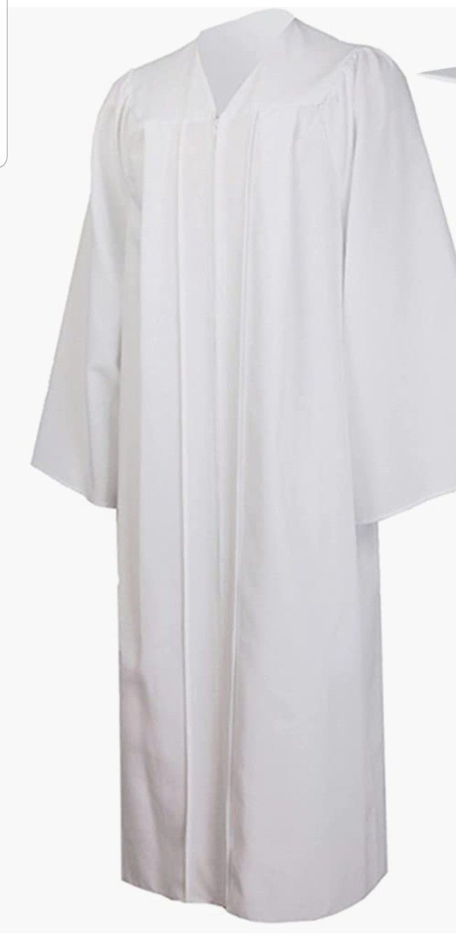 White GRADUATION GOWN FOR SALE!!!!ONLY $33