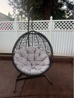 Hanging Egg Swing Chair With Stand