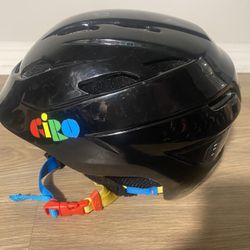 Giro Nine. 10 Snowboarding Skiing Youth Adjustable Helmet Size Medium