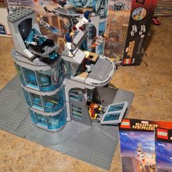 Lego Avenger Tower Set With The Box Looks To Be 97% Complete