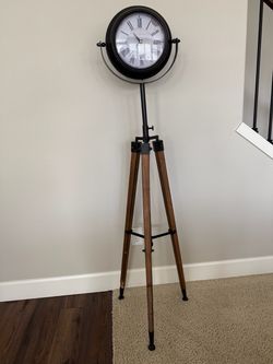 Wooden Tripod Clock with Metal Foot