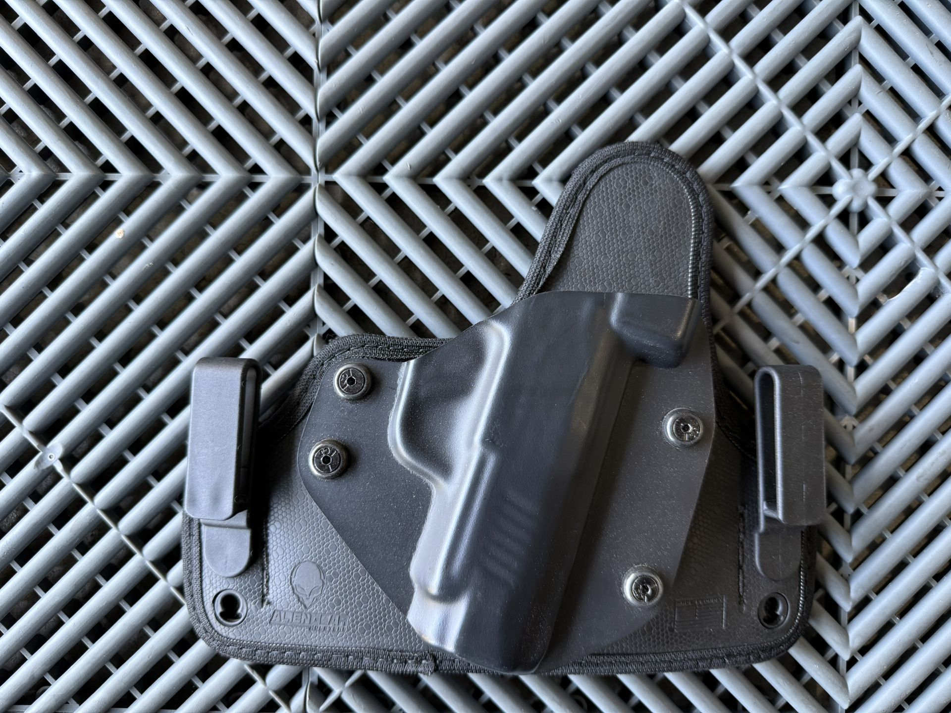 Alien Gear 3.5 IWB Holster - Sig P365XL W/ RomeoZero