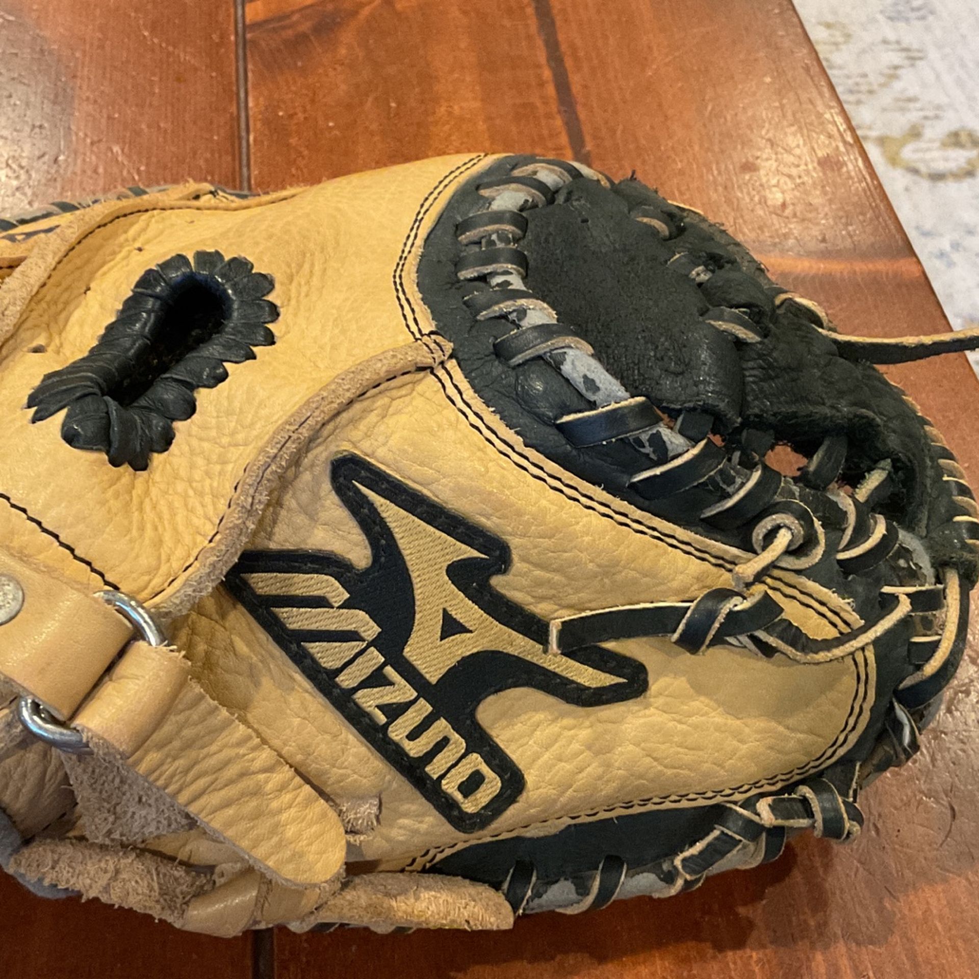 Baseball Catcher’s Glove Youth Mizuno