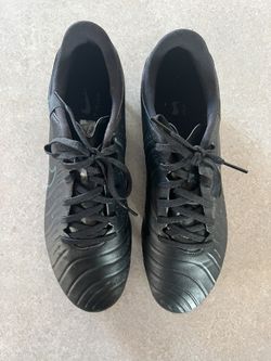 Nike Soccer Cleats Sz 10