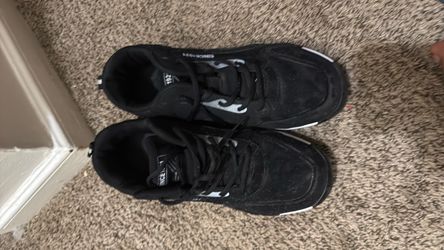 Joma Black High-Top Sneakers