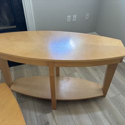 Free Side Table And Matching Coffee Table