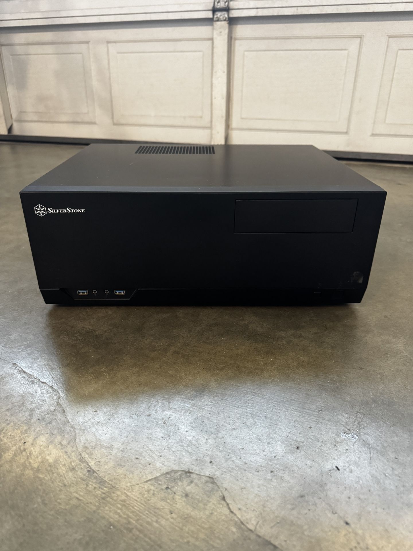 Silverstone GD09 HTPC case
