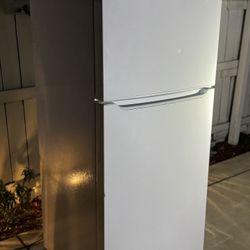 Free Delivery - Only 1 Yr Old Refrigerator