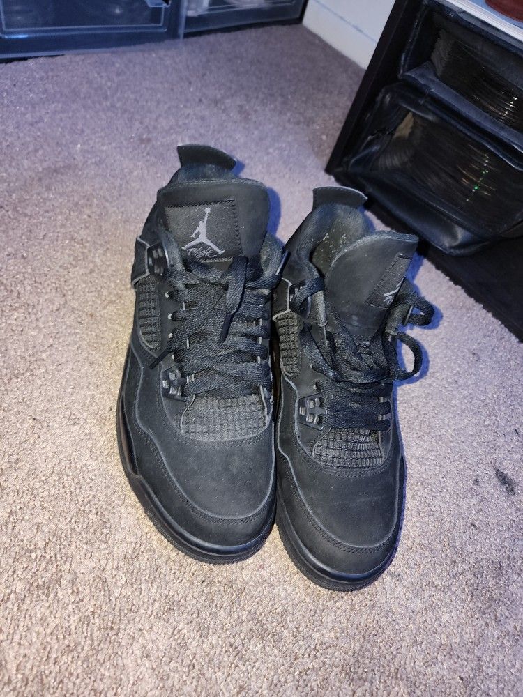 Jordan 4 Black Cats