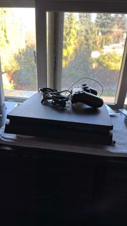 PS4 Slim