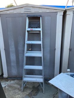 Ladder 6 feet