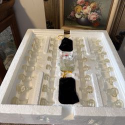 Fifth Avenue Crystal 95 PC 3 in 1 Game Set Chess Checkers Backgammon Complete