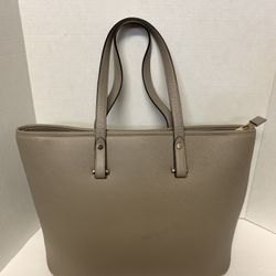 Purse Tote Computer Bag 12” tall  x 17” wide x 7” width large purse, computer bag or total to carry for travel or to the office. 