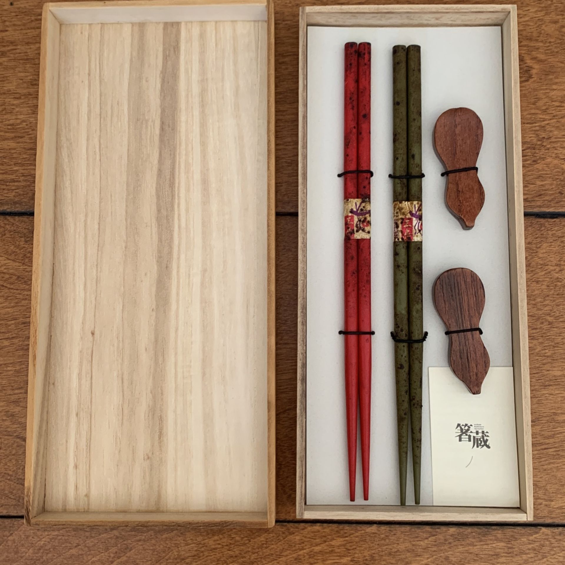 New Japanese Chopsticks Sets .