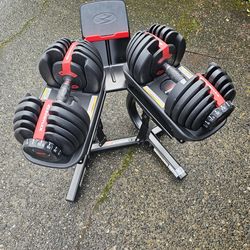 Bowflex Dumbells 5-52 With Stand